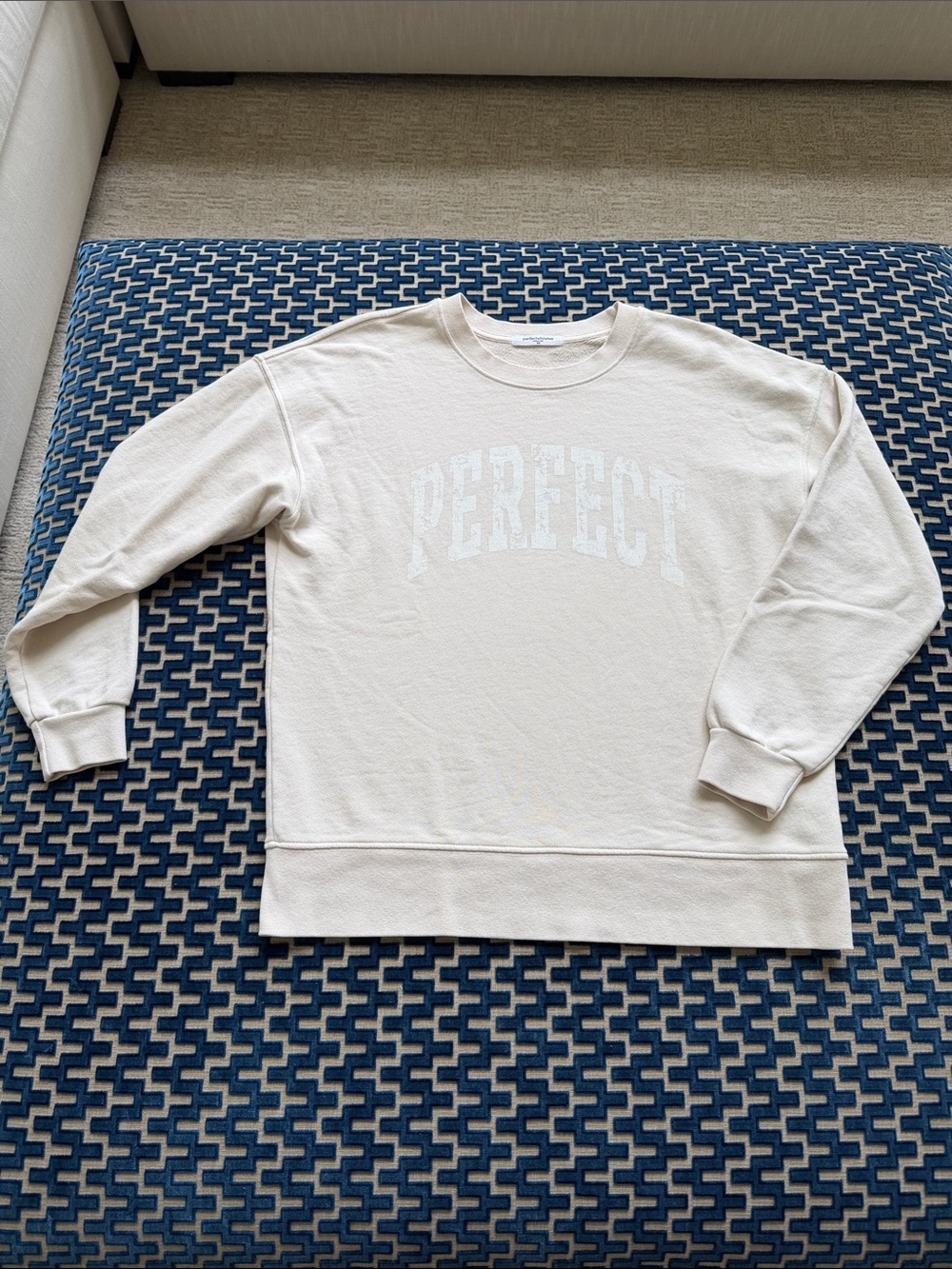 perfectwhitetee Oversized Graphic Sweatshirt Cream XS